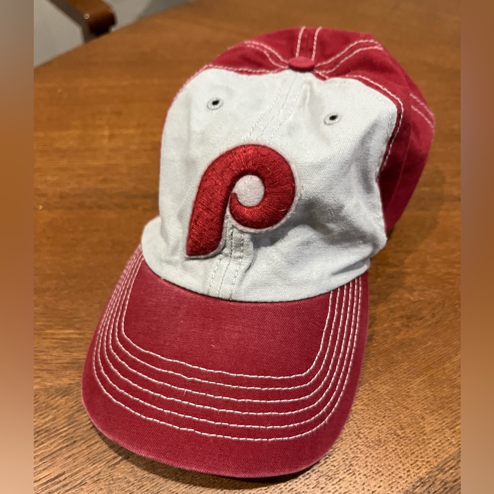 Retro Style Phillies Hat